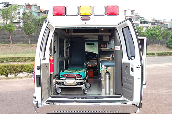 提供各式車輛救護車改裝規劃設計